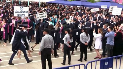 mezuniyet toreni - Çankırı Karatekin Üniversitesinde mezuniyet töreni - ÇANKIRI Videosu