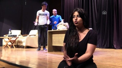 ogretmen - Gönüllü tiyatrocu oldular - GAZİANTEP  Videosu