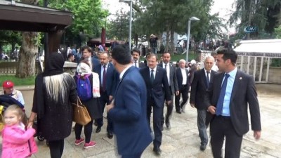 dinler -  Çavuşoğlu Ulucami'de sertifika verdi  Videosu