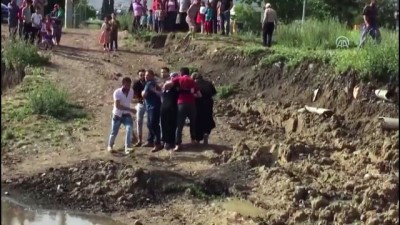 tren istasyonu - Gölette boğulma tehlikesi geçiren çocuğu polis kurtardı - GAZİANTEP Videosu
