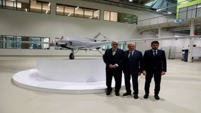  Başbakan Yıldırım, İnsansız Hava Aracı Üretim Fabrikası’nı ziyaret etti 