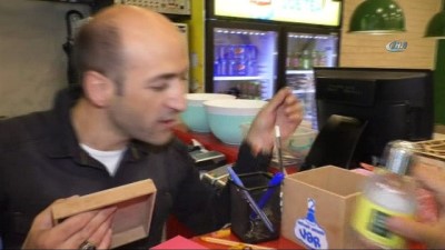 hayirseverler -  Üniversite öğrencilerinden 'askıda yemek var' uygulaması  Videosu