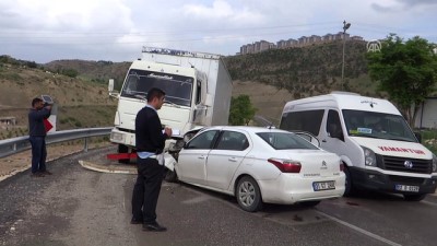 Adıyaman'da trafik kazası: 5 yaralı