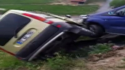 saglik ekibi -  Arnavutköy'de ilginç kaza  Videosu