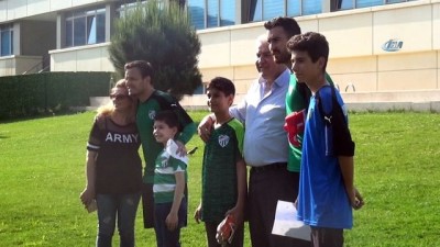 Bursaspor’da iki oyuncu sezonu kapattı