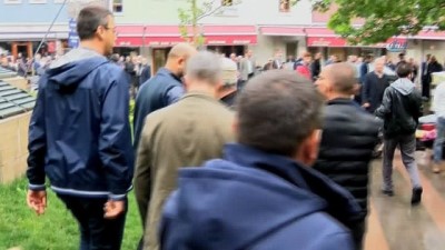 karya -  Cenazede Abdullah Gül’e ‘Rabia’lı protesto  Videosu