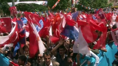 miting alani - Başbakan Yıldırım, Elazığ Valiliğini ziyaret etti Videosu