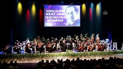 ses sanatcisi - Azerbaycanlı ses sanatçısı Bülbül'ün anısına konser - BAKÜ Videosu