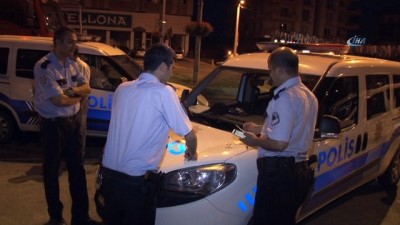  Boş evde tutulan genç kızı polis kurtardı 