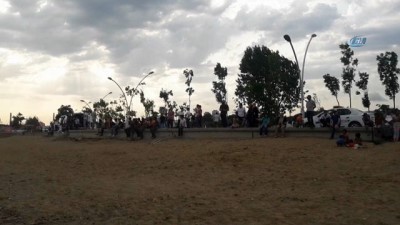 deniz polisi -  Körfez sahilinde denize giren 11 yaşındaki iki çocuk kayboldu Videosu