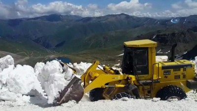 is makinesi -  Bayburt’ta Haziran ayında karla mücadele  Videosu