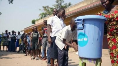 hastalik -  - Demokratik Kongo'da Yeni Ebola Vakası
- Kongo’da Ebola’ya Karşı Toplumsal Seferberlik İhtiyacı Videosu
