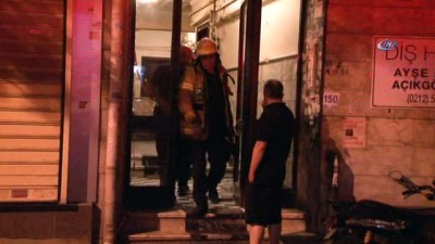 saglik ekibi -  Fatih’te cinayet... Daireden çıkan koku cinayeti ortaya çıkardı  Videosu