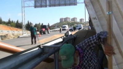 jandarma -  Gaziantep'te tır devrildi, çevre yolu buğday tarlasına döndü  Videosu
