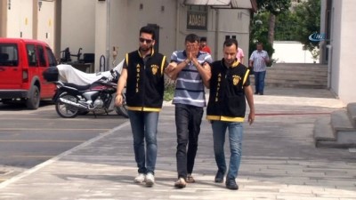 yasli adam -  Yaşlı adama çarpıp yardım bahanesiyle parasını çaldı  Videosu