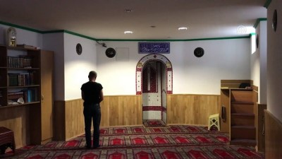 siyasal islam - Avusturya’da kapatılan Türk camisi yeniden ibadete açıldı - VİYANA Videosu