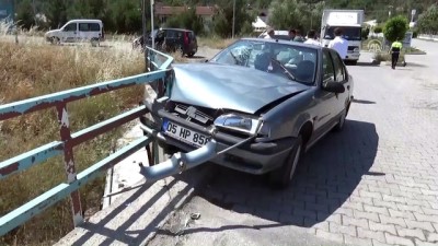 Taşova'da trafik kazası: 3 yaralı - AMASYA 