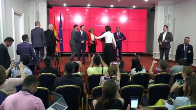 siyasi parti - Yunanistan ve Makedonya arasında 'isim sorunu' anlaşması - ÜSKÜP  Videosu