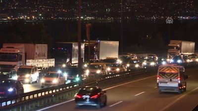 bayram trafigi - Anadolu Otoyolu'nda bayram trafiği - KOCAELİ  Videosu