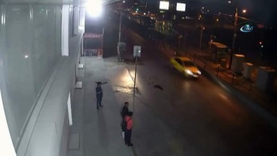 kapkac cetesi -  İstanbul’da motosikletli kapkaç çetesi kamerada  Videosu