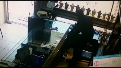 silahli soygun - Kuyumcu soygunu güvenlik kamerasında - MERSİN  Videosu