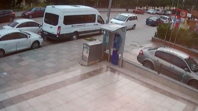 polis araci -  Stepne hırsızları, park halindeki araçların yedek lastiklerini böyle çaldı  Videosu