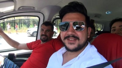 trafik yogunlugu -  Yerli turistler akın etti, trafik felç oldu  Videosu