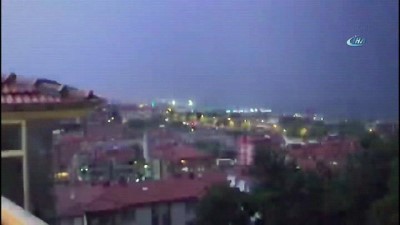gokyuzu -  Bursa'da şimşekler geceyi gündüze çevirdi  Videosu