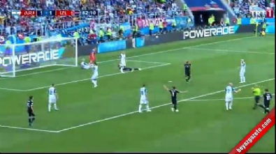 lionel messi - Messi penaltı kaçırdı! Videosu