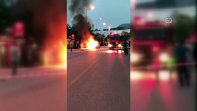 guvenlik onlemi - Park halindeki otomobil yandı - DENİZLİ  Videosu