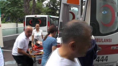 tur otobusu -  - Antalya'da tur otobüsü devrildi: 6 turist yaralı Videosu