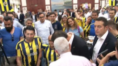 babalar gunu - Fenerbahçe’de bayramlaşma töreni yapıldı  Videosu