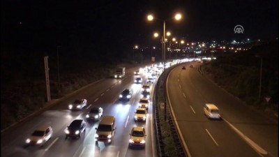 trafik yogunlugu - Tatilciler dönüş yolunda - KOCAELİ  Videosu