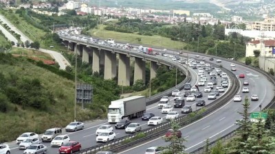 eve donus - Tatilciler dönüş yolunda - KOCAELİ Videosu