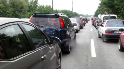 trafik yogunlugu - Tatilciler dönüş yolunda - SAKARYA  Videosu