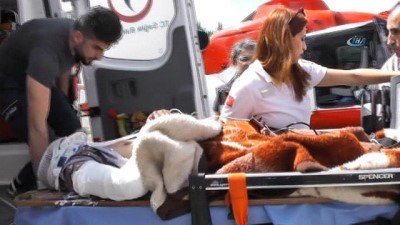 direksiyon -  Otomobil takla attı: 2’si ağır 5 yaralı Videosu