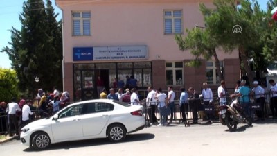 kura cekimi - Kilis'te bin 500 kişi işe alınacak  Videosu