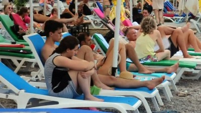 nani -  - Yolcu gemisinden bin 815 yolcu indi Videosu