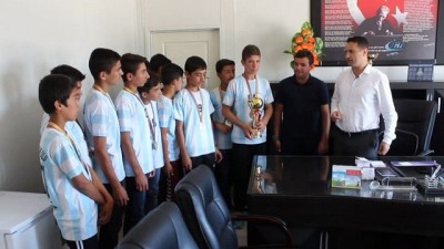 depremzede -  Depremzede çadırlarından Türkiye şampiyonluğuna  Videosu