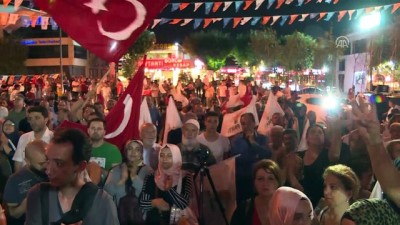 miting alani - Başbakan Yardımcısı Çavuşoğlu: 'Hangi kirli tezgahın içindesiniz?' - BURSA  Videosu