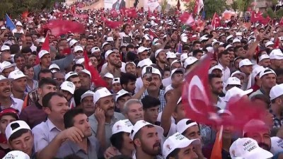yasaklar - Cumhurbaşkanı Erdoğan: 'Yasakların olmadığı bir Türkiye'yi biz inşa ettik Bay Kemal, Bay Muharrem' - MARDİN Videosu