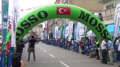 dera - Uluslararası Mevlana Bisiklet Turu - 3. Etabın birincisi Mohammad Ganjkhanlou - KONYA Videosu