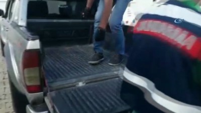 yakit deposu -  Başkale’de 38 kilo 715 gram eroin ele geçirildi  Videosu