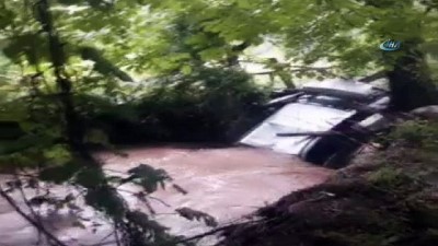 dere yatagi -  Çanakkale'de sel araçları yuttu Videosu
