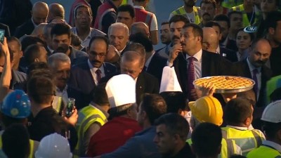 3 havalimani -  Cumhurbaşkanı Erdoğan: “Havalimanımız bizim prestijimiz olmasının ötesinde markamız olacak”
- “Çoğu gitti azı kaldı” Videosu