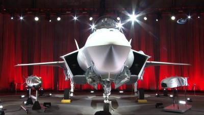 kuresel baris -  - F-35'lerde Mutlu Son
- ABD’de İlk F-35 Uçağı Törenle Teslim Edildi Videosu
