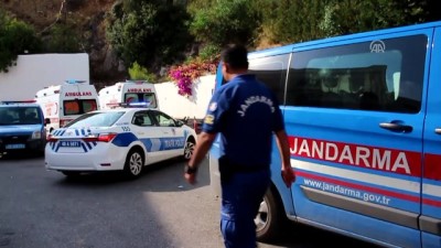 silahli saldiri - Gece kulübüne silahlı saldırı: 2 ölü, 4 yaralı (1) - MUĞLA  Videosu