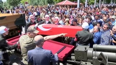 sehit yakinlari -  Hakkari şehidi Onbaşı Aliseydi Özdemir son yolculuğuna uğurlandı  Videosu