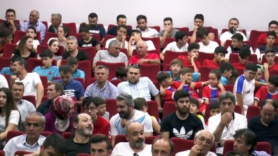 yuzme havuzu - Zeybekci: 'Yeter ki siz spor yapmak isteyin' - DENİZLİ  Videosu