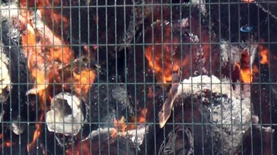 ambalaj fabrikasi -  Ambalaj fabrikasında yangın...Milyarlarca liralık karton hammaddesi yanarak kül oldu  Videosu